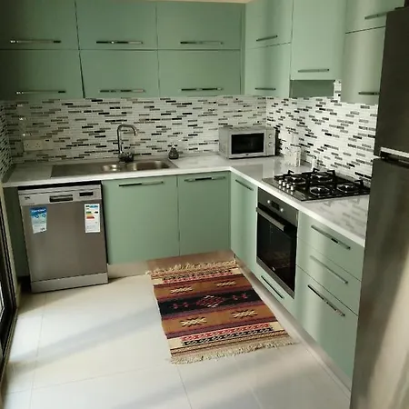 Aqua Royal Alexus Luxury Lejlighed *