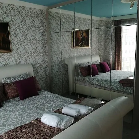 Aqua Royal Alexus Luxury Lejlighed *