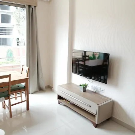 Aqua Royal Alexus Luxury