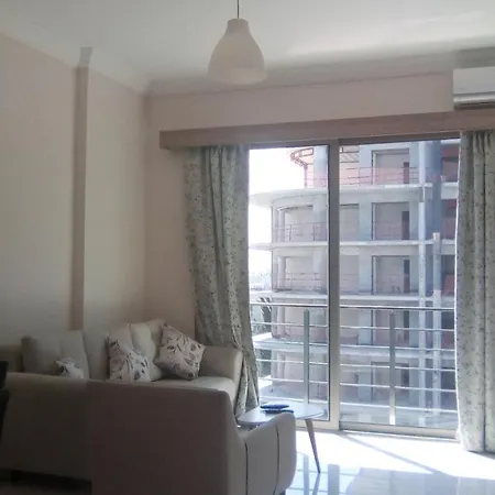 Aqua Royal Alexus Luxury Lejlighed *