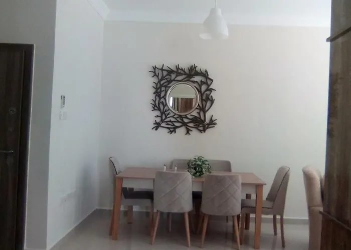 Aqua Royal Alexus Luxury *