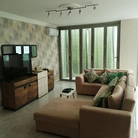 アパート Aqua Royal Alexus Luxury