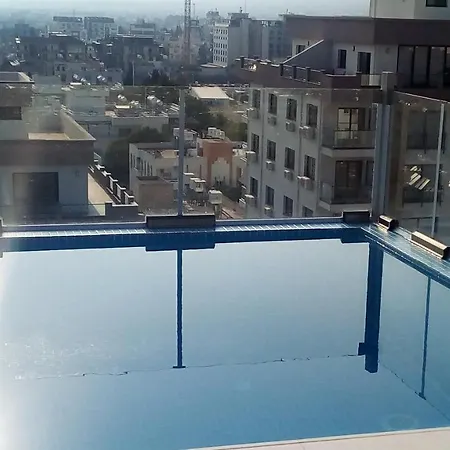 Aqua Royal Alexus Luxury Apartment *