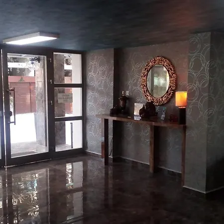 Aqua Royal Alexus Luxury *