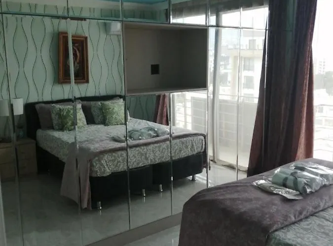 Aqua Royal Alexus Luxury